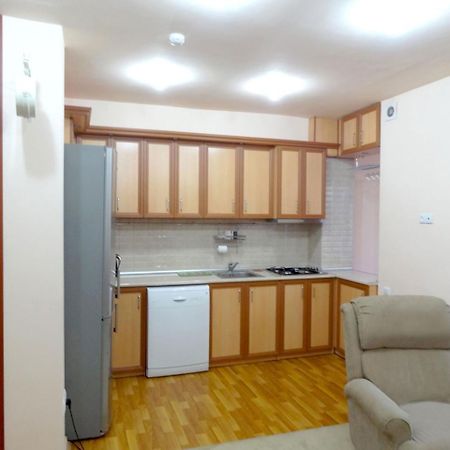 Apartment In The Center Of Yerevan By The Republic Square المظهر الخارجي الصورة