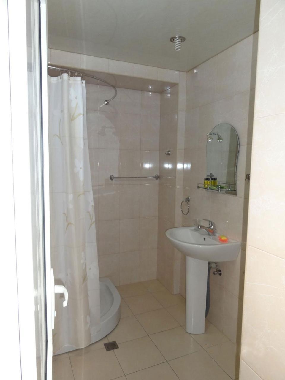 Apartment In The Center Of Yerevan By The Republic Square المظهر الخارجي الصورة